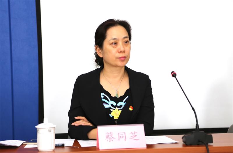 c4e15c1097d74ffa8b95ab53d5f16740